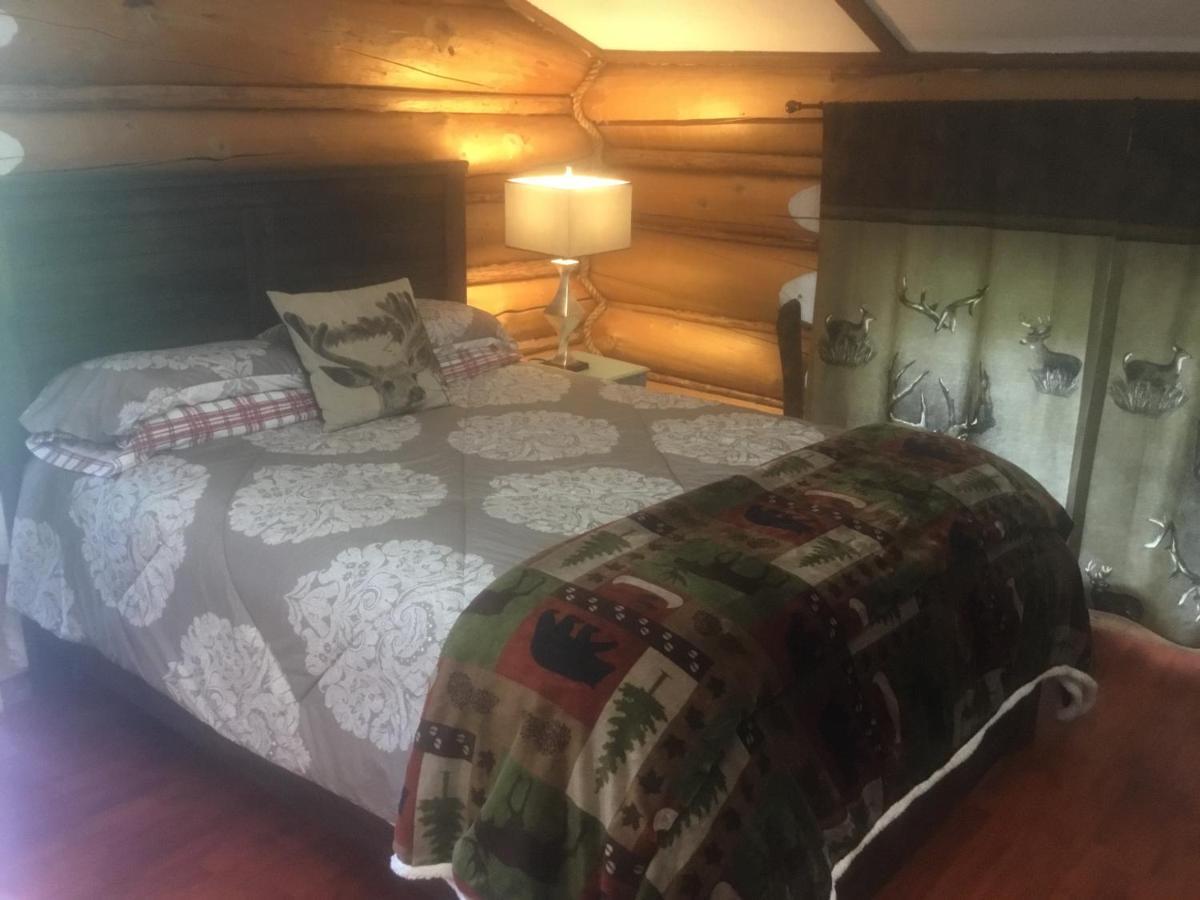 Tetsa River Lodge Екстер'єр фото