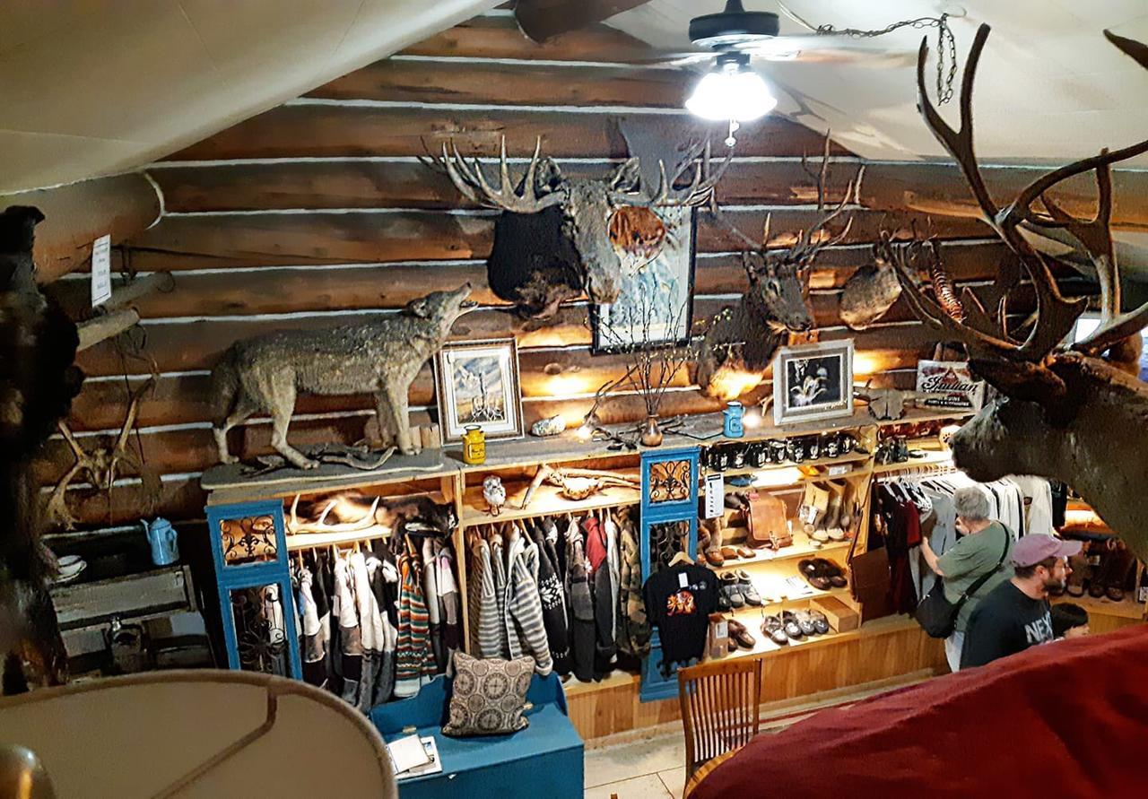 Tetsa River Lodge Екстер'єр фото